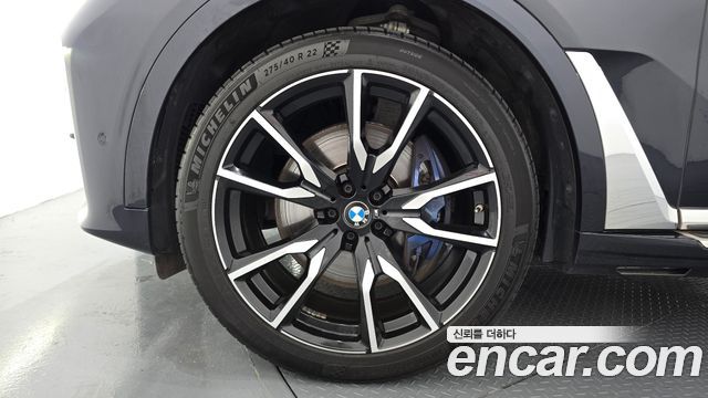 BMW X7 2022 — photo 5