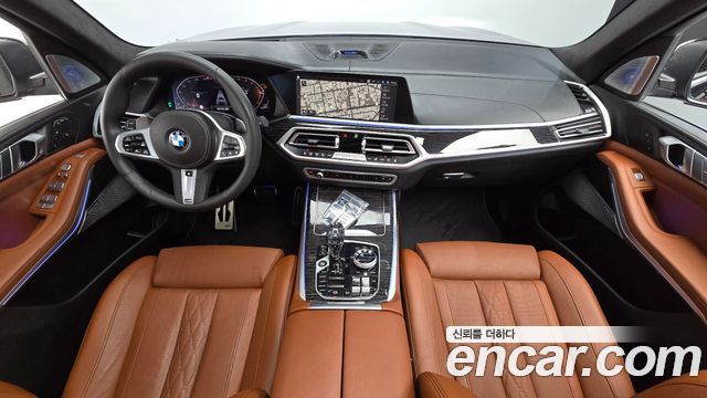 BMW X7 2022 — photo 10