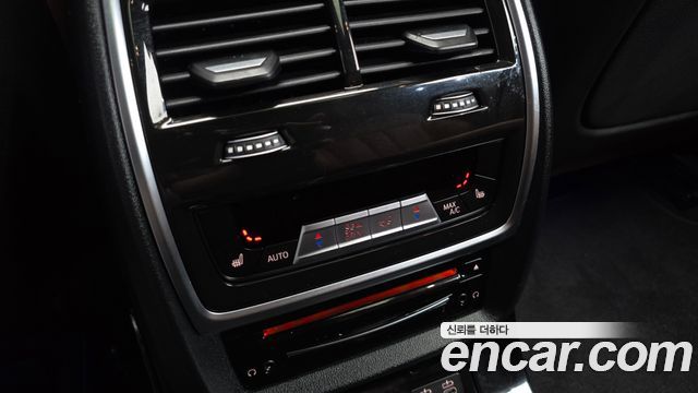 BMW X7 2022 — photo 22