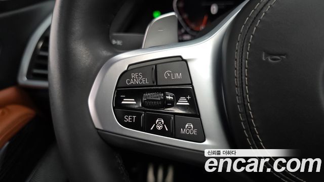 BMW X7 2022 — photo 23
