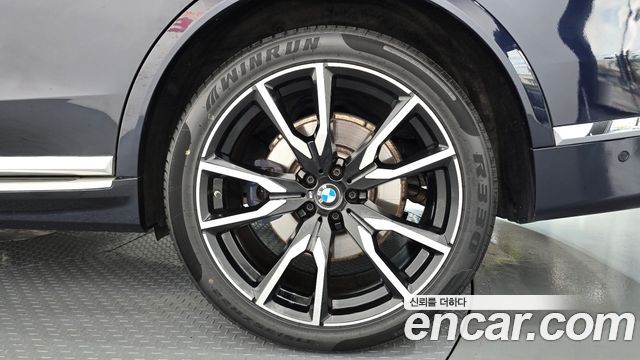 BMW X7 2022 — photo 7