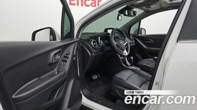 Chevrolet Korea Trax 2016 — photo 13