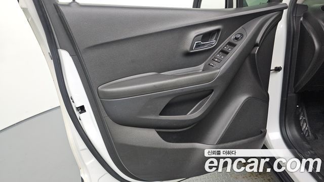 Chevrolet Korea Trax 2016 — photo 14