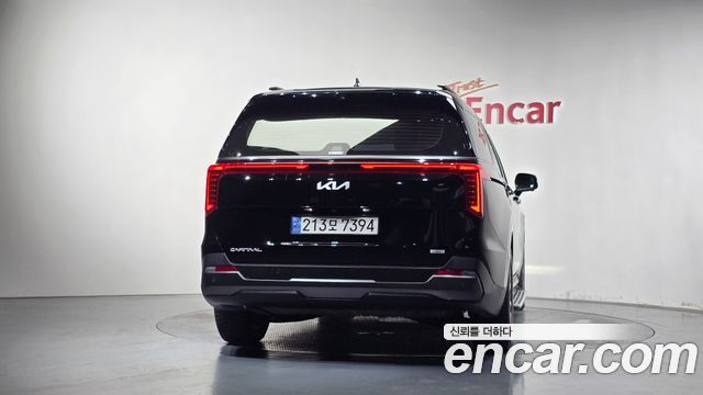 Kia Canival 2024 — photo 4