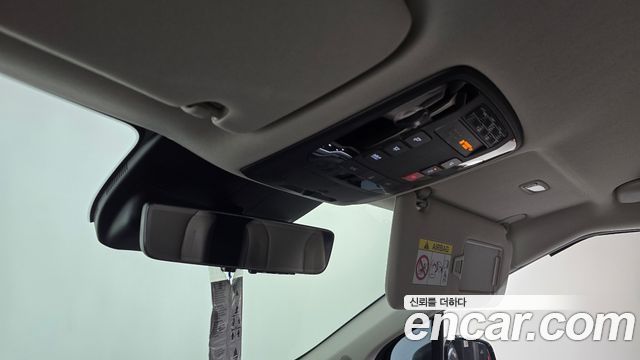 Kia Canival 2024 — photo 25