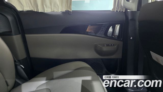 Kia Canival 2024 — photo 15