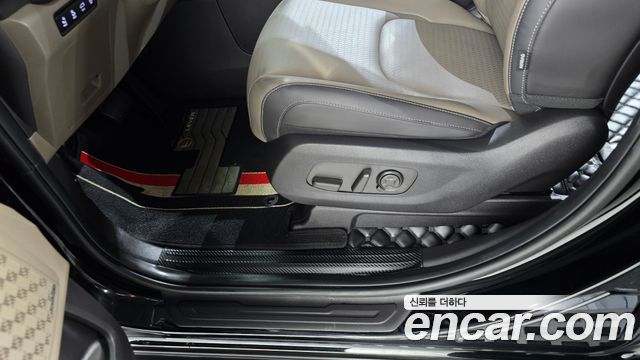 Kia Canival 2024 — photo 32