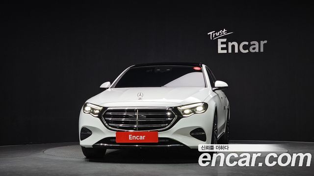 Mercedes-Benz E-Class 2026 — photo 3