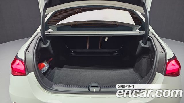 Mercedes-Benz E-Class 2026 — photo 26