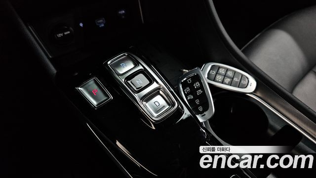 Hyundai Sonata 2023 — photo 12