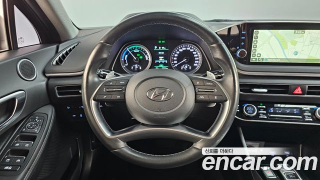 Hyundai Sonata 2023 — photo 18