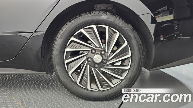 Hyundai Sonata 2023 — photo 7