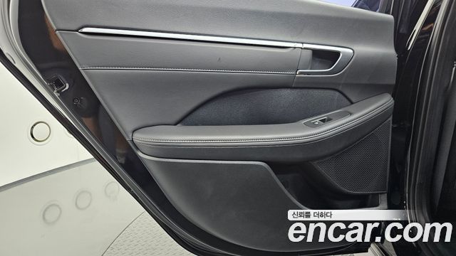 Hyundai Sonata 2023 — photo 15