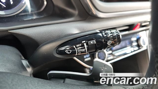 Hyundai Sonata 2023 — photo 28