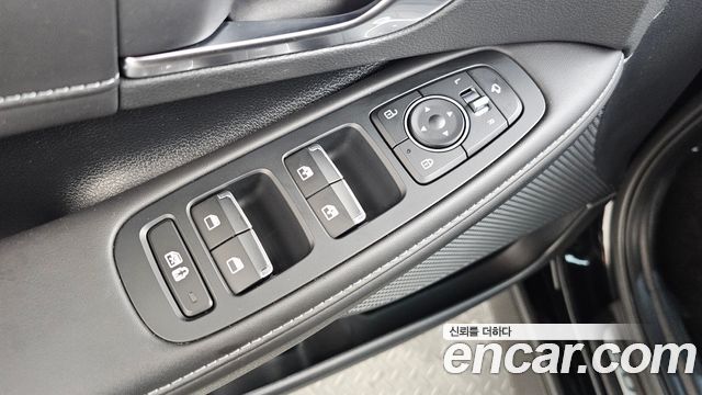 Hyundai Sonata 2023 — photo 29