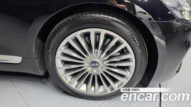 Kia K9 2021 — photo 7
