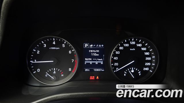 Hyundai AVANTE 2018 — photo 8