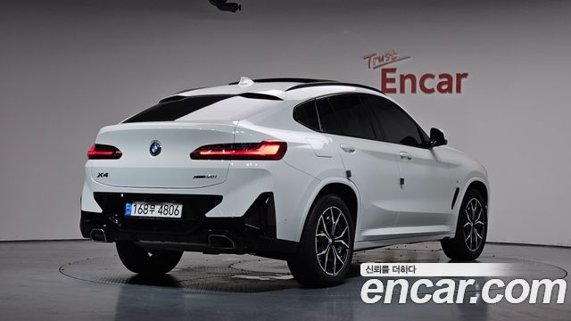 BMW X4 2023 — photo 2