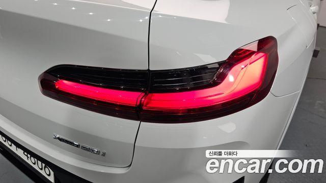 BMW X4 2023 — photo 9