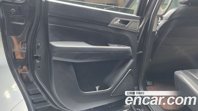 KG Mobility Rexton 2019 — photo 15