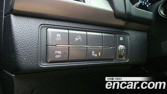 KG Mobility Rexton 2019 — photo 30