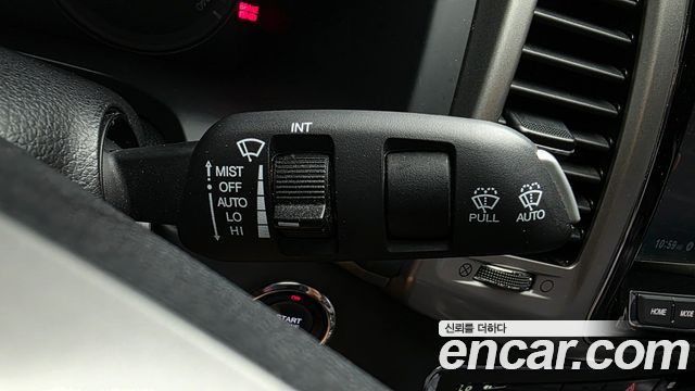 KG Mobility Rexton 2019 — photo 32