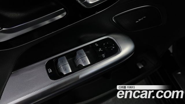 Mercedes-Benz EQE 2023 — photo 27