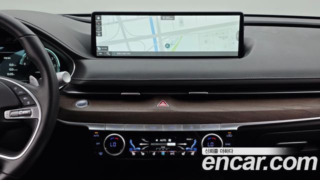 Genesis G80 2023 — photo 14