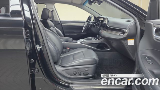 Hyundai Grandeur 2022 — photo 16