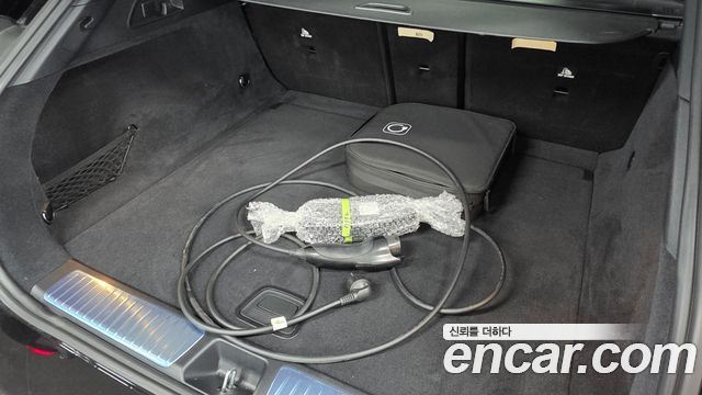 Mercedes-Benz EQE 2024 — photo 16