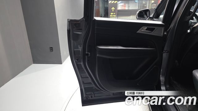 KG Mobility Rexton 2019 — photo 15