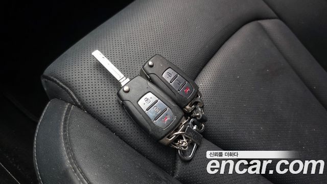 KG Mobility Rexton 2019 — photo 28