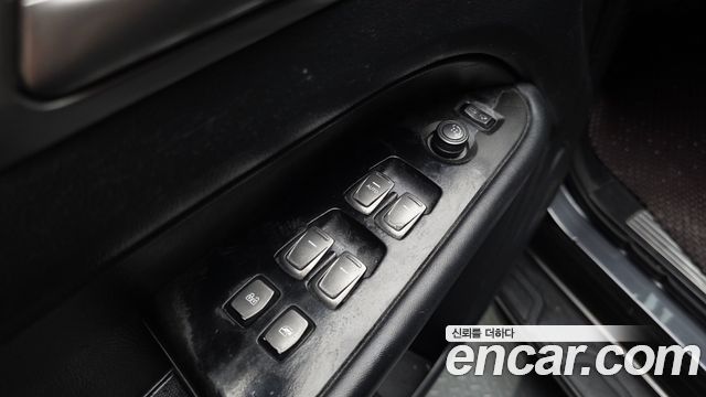 KG Mobility Rexton 2019 — photo 29