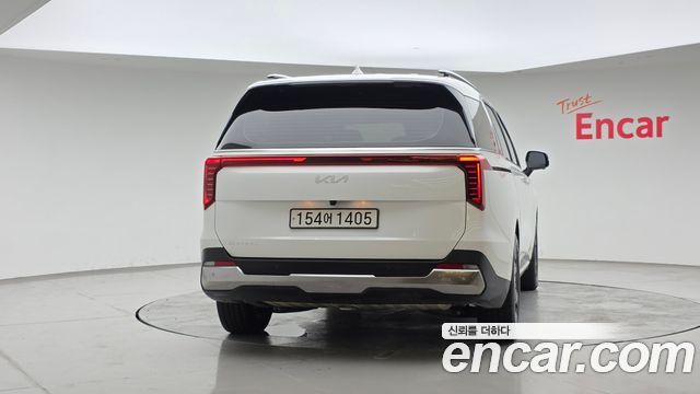 Kia Canival 2025 — photo 4