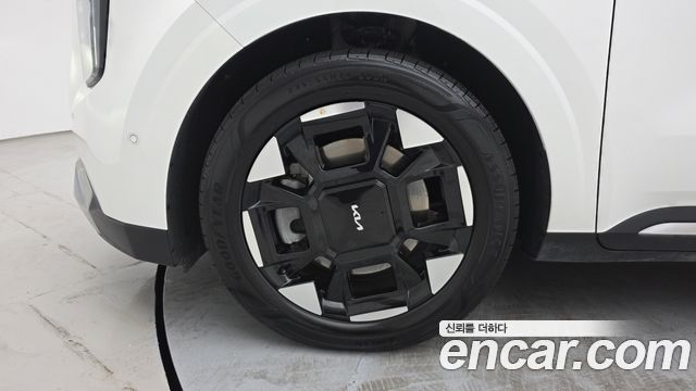Kia Canival 2025 — photo 5