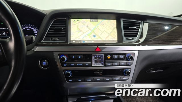 Genesis G80 2020 — photo 18