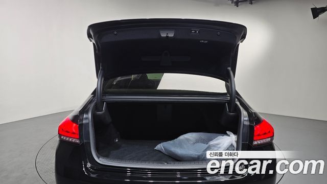 Genesis G80 2020 — photo 26