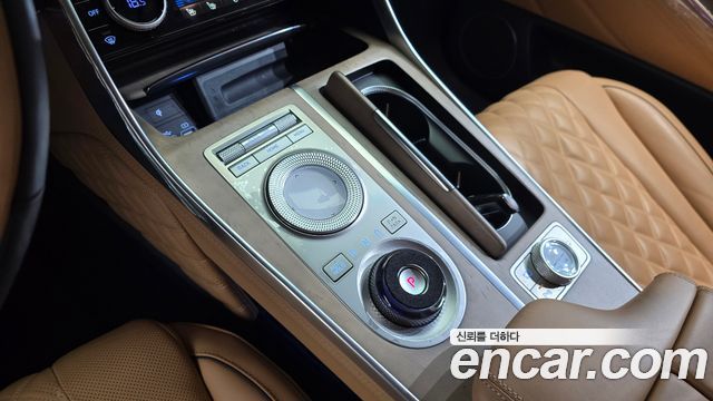 Genesis GV80 2022 — photo 12