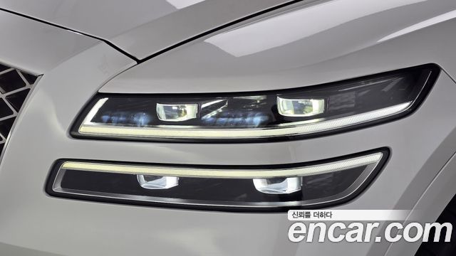 Genesis GV80 2022 — photo 8
