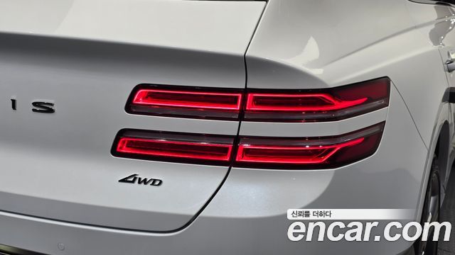 Genesis GV80 2022 — photo 9