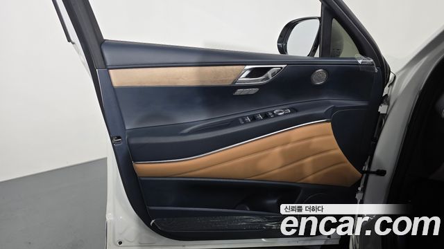 Genesis GV80 2022 — photo 14