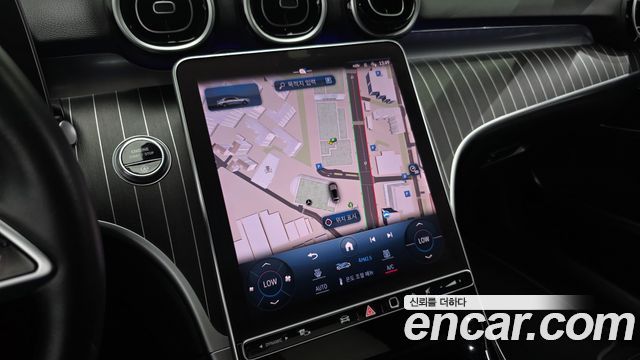Mercedes-Benz C-Class 2024 — photo 21