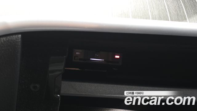 Mercedes-Benz C-Class 2024 — photo 31