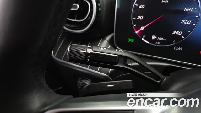 Mercedes-Benz C-Class 2024 — photo 34