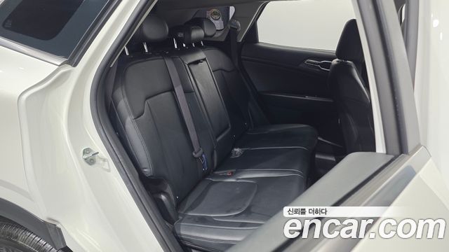 Kia Sportage 2023 — photo 18