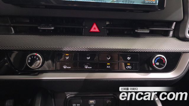 Kia Sportage 2023 — photo 31
