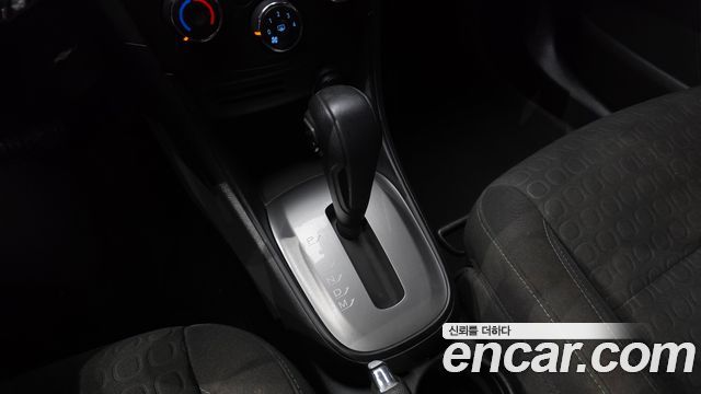 Chevrolet Korea Trax 2015 — photo 9