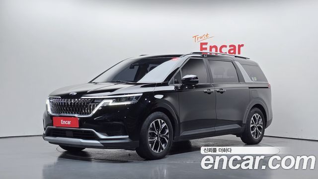 Kia Canival 2021 — photo 1