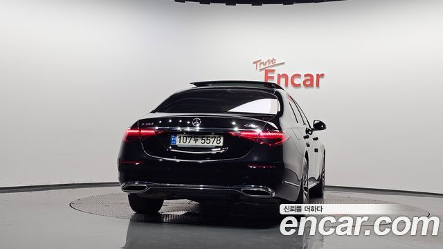 Mercedes-Benz S-Class 2022 — photo 4