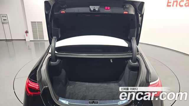 Mercedes-Benz S-Class 2022 — photo 5